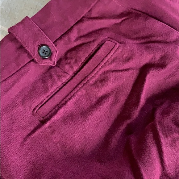 Maroon Capri - Picture 4 of 4